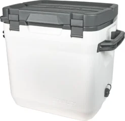 Koelbox Stanley The Cold For Days Outdoor Cooler Polar 28,3L -Kampeeruitrusting Winkel 3 Large JPG Adventure20Cold20For20Days20Outdoor20Cooler2030QT20Polar 5