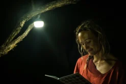 Reislamp Rubytec Bulb USB Blue -Kampeeruitrusting Winkel 4 DSC0454 1