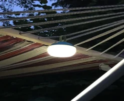 Reislamp Rubytec Bulb USB Red -Kampeeruitrusting Winkel 5 IMG 0109 2