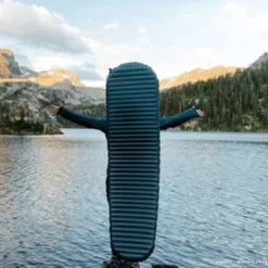 Slaapmat Thermarest NeoAir UberLite Orion Regular Wide 15 Slaapmat Thermarest NeoAir UberLite Orion Regular Wide -Kampeeruitrusting Winkel 7 13248 thermarest uberlite orion 01