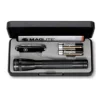 Zaklamp Maglite Mini 2AA + Zakmes Victorinox Classic SD -Kampeeruitrusting Winkel zaklamp mag lite mini aa vict.zakms zwrt cass